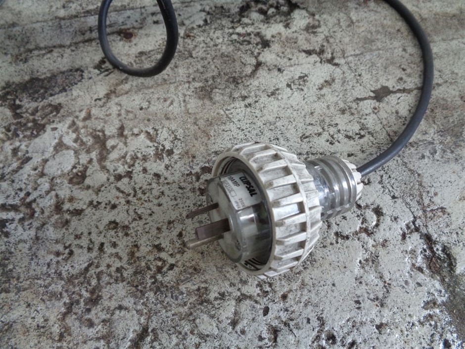 14K Gold-Filled Solid Cuban Necklace, Simulated Diamonds, 10MM Wide - 66cm