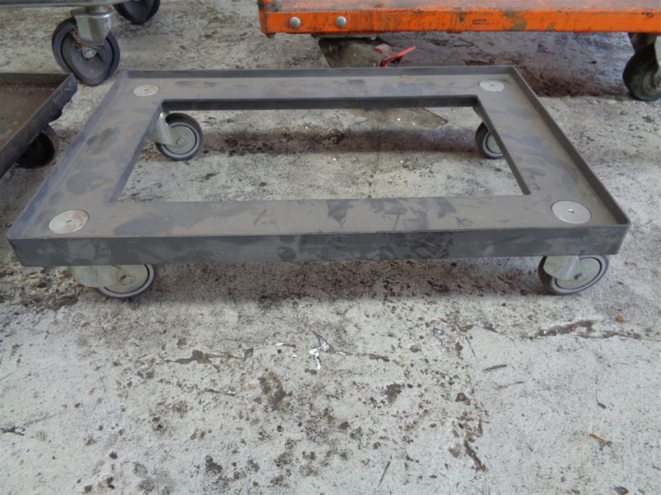 Initial Charm Letter  'N' Pendant Necklace