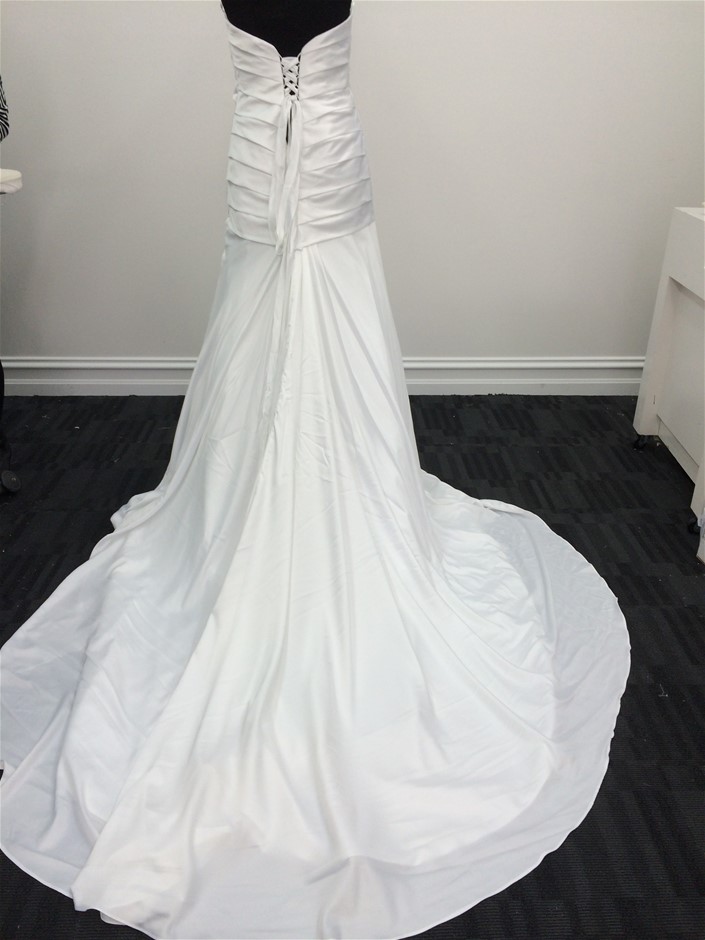 2 x SODASTREAM Quick Connect CO2 Cylinder, 60L. N.B: 1 Cylinder is not seal