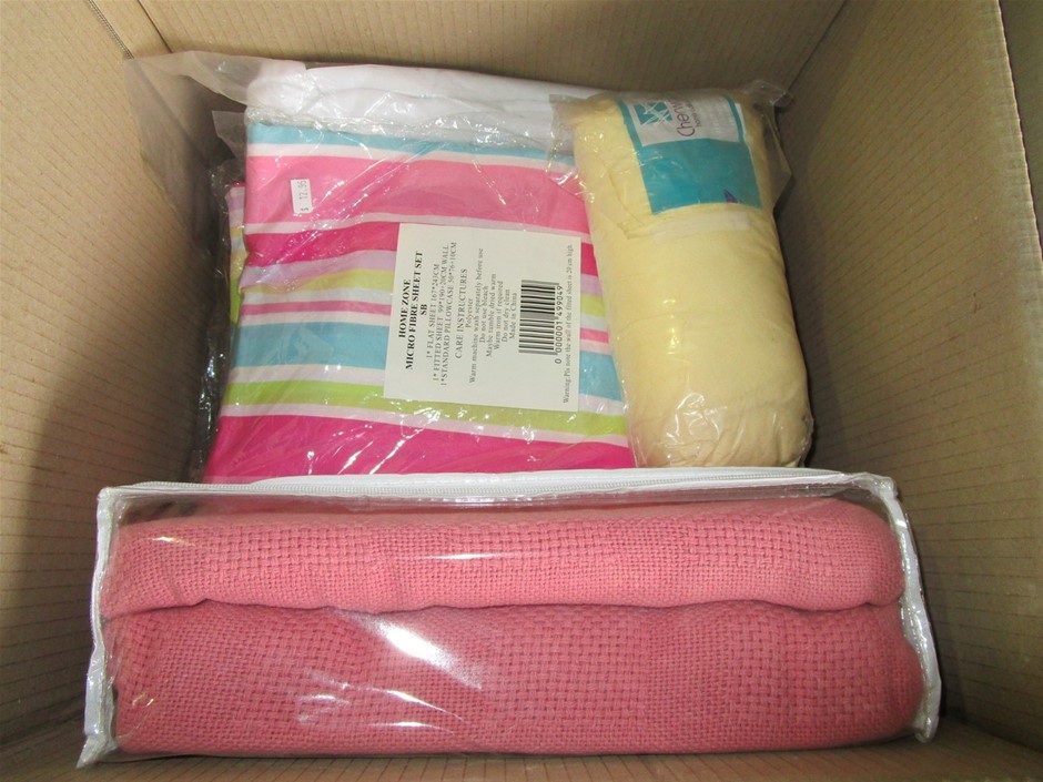 LYNK Vela Locking Closet Shelf Organizer - Extra Shelf - Platinum. Stell Fl