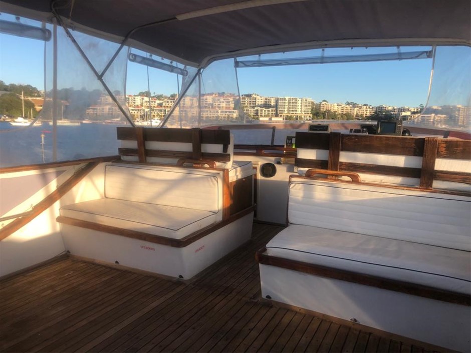 1966 AUSTRALIA FIRST & LAST QUEEN ELIZABETH SILVER ROUND FIFTY CENTS