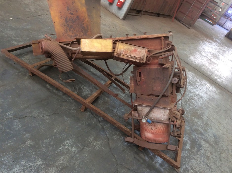 Quantity of 200 1800mm Star Pickets(Unused),