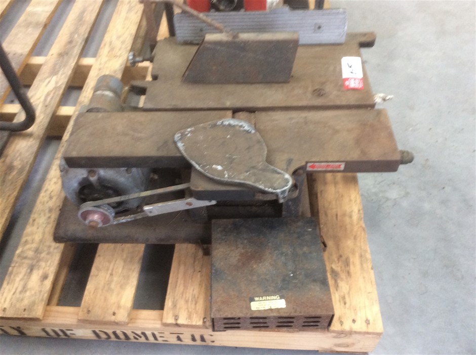 Quantity of 24 Wrought Iron Style Fence Panels (Unused)