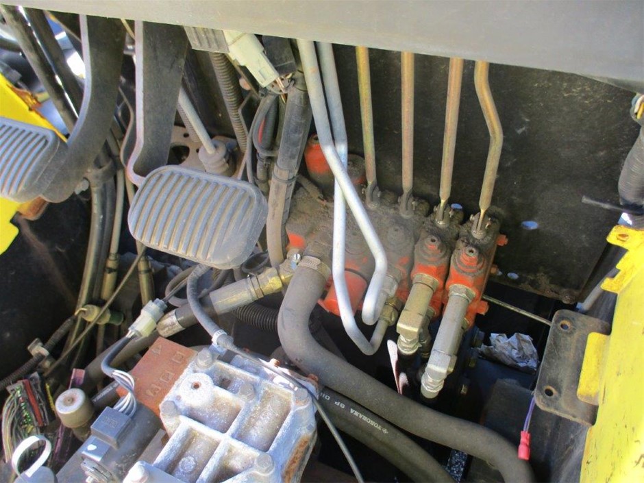 2 x ROBOROCK S7 MaxV Plus W/ Auto Dock, Black, RR-S7MP52-03. NB: Both well