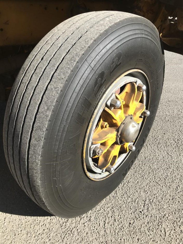 0.49 Ct Two Oval Tanzanite Gemstone