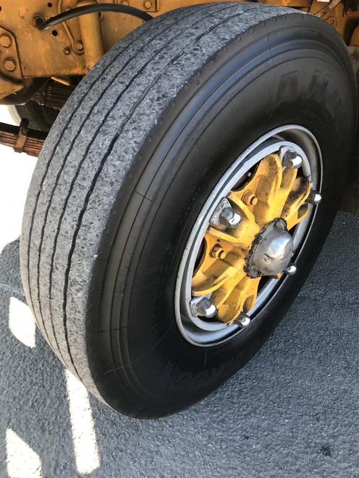 2.03 Ct Oval Citrine Gemstone