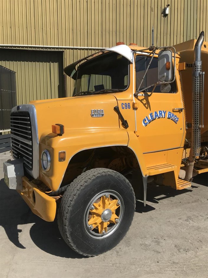 Williams Cameo Star FB Under Counter 3 Door Refrigerator (Commercial)