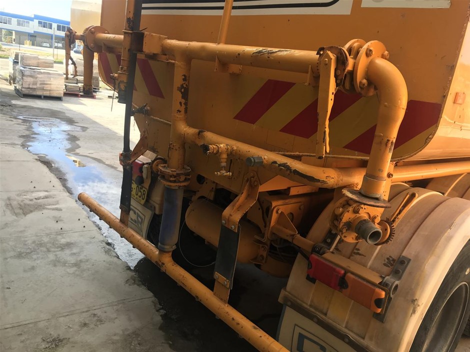 <B>Stackable Chairs (Assorted)</B>