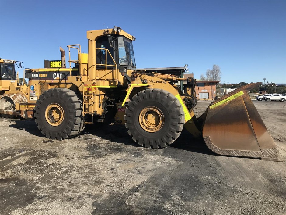 Lindemans Bin 5837 Vintage Port 1981 (2x 750mL), Aus.