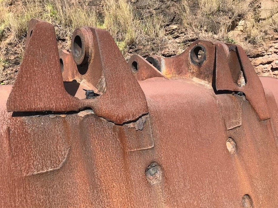 2017 Volkswagen Caddy TDI250 MAXI Automatic Van (STATUTORY WRITE-OFF)