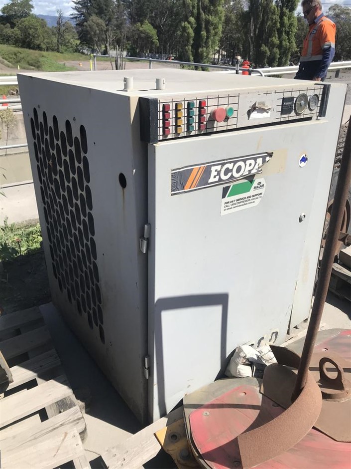 Calvin Klein Women's Linear Trifold Monogram PU Leather, Cinder, One Size