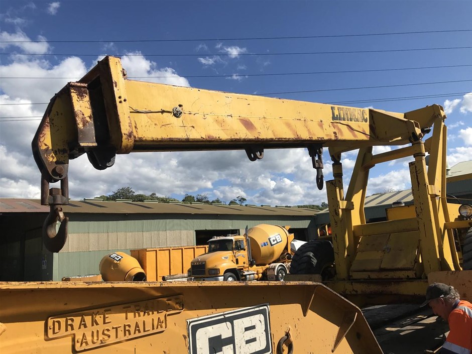 Sesame Street 79142 Tickle Me Elmo 35 cm.