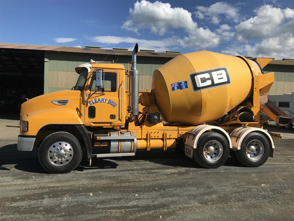 WOOZOO 360 Pedestal Fan With Remote STF-360DC-N. NB: no box