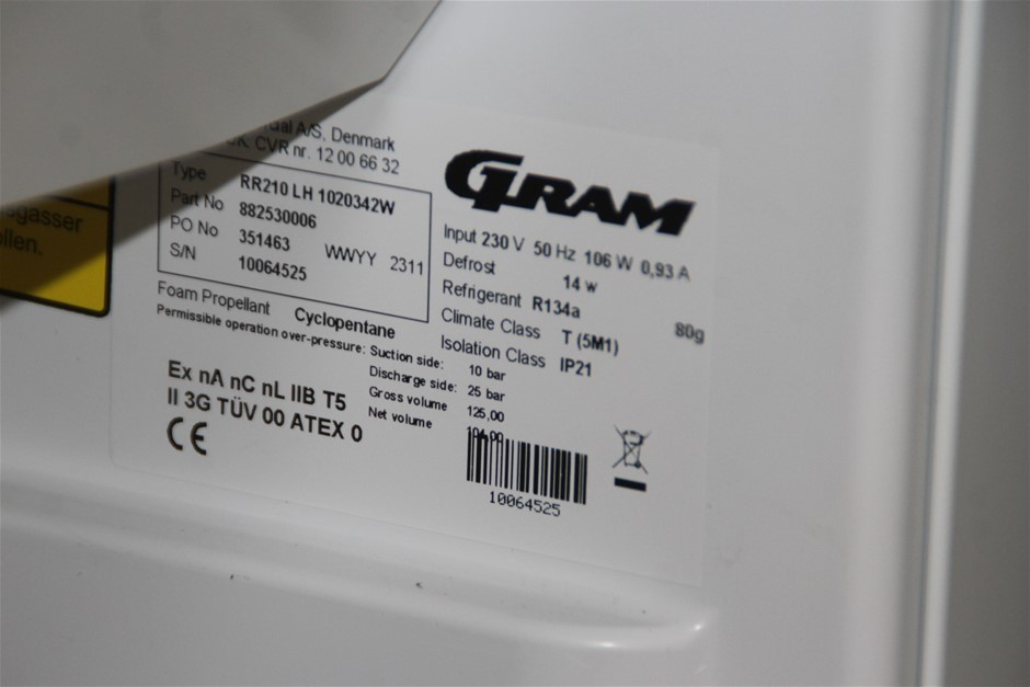 1/100 Scottdale x 2, 1 gram Valcumbi silver bars x 2 & 1 Kilo Copper Bar