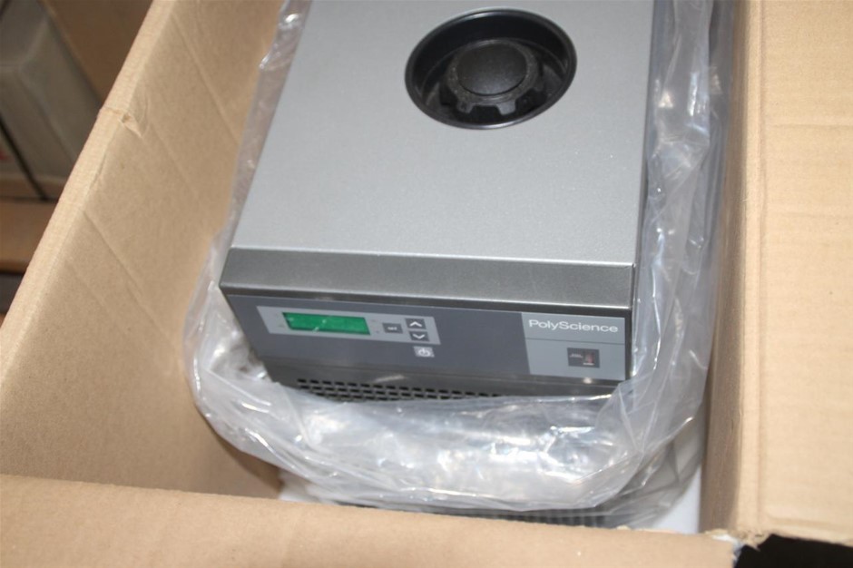 1/100 Scottdale x 2, 1 gram Valcumbi silver bars x 2 & 1 Kilo Copper Bar