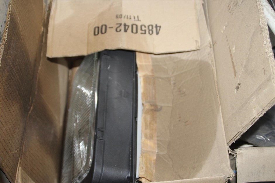 14K White Gold-Filled 3mm Tennis Bracelet with Simulated Diamonds - 18cm