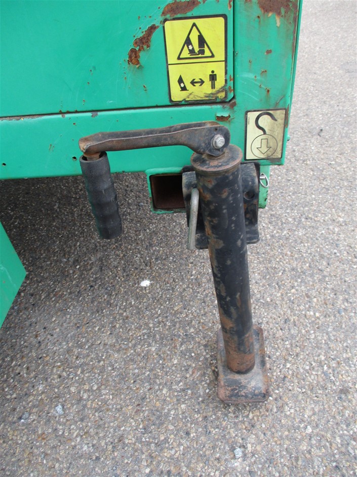 TP-LINK Tapo Smart Home Solar-Powered Security Camera Kit, Wireless, 2K 3MP