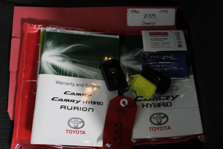 MIU 8pc SIlicone Utensil Set, Black Walnut Wood Handle. N.B: Not in origina