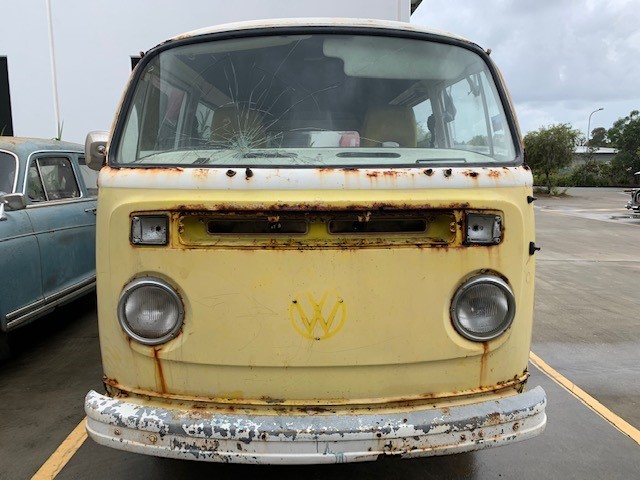 CASUAL LIVING Lap Desk with Removable Knit Cover. NB: Not in original packa