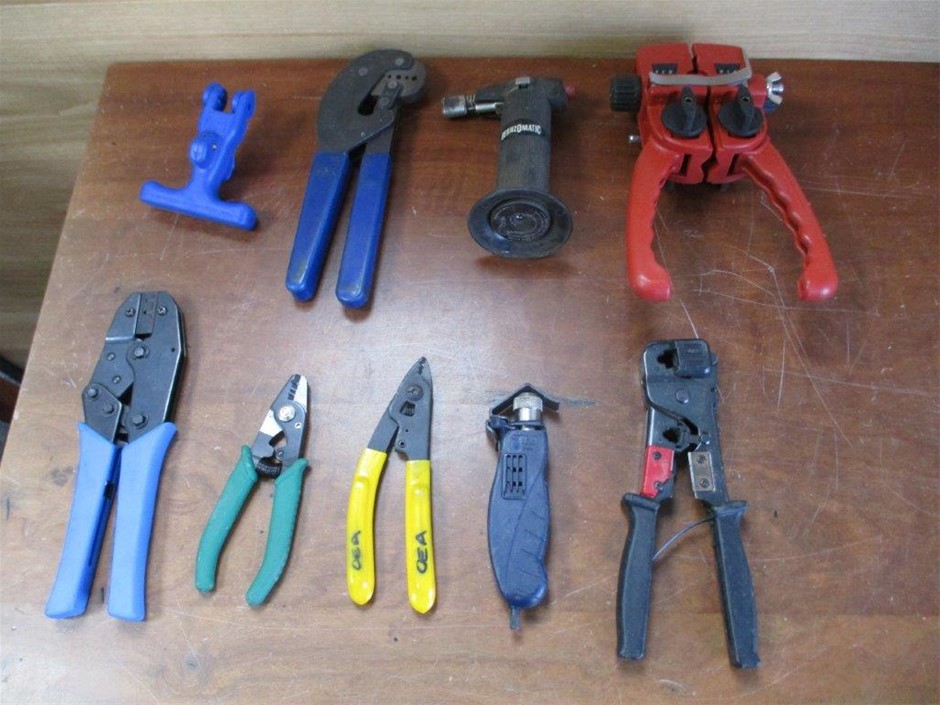 BREVILLE The Toast and Melt Sandwich Press, Brushed Stainless Steel, BSG220