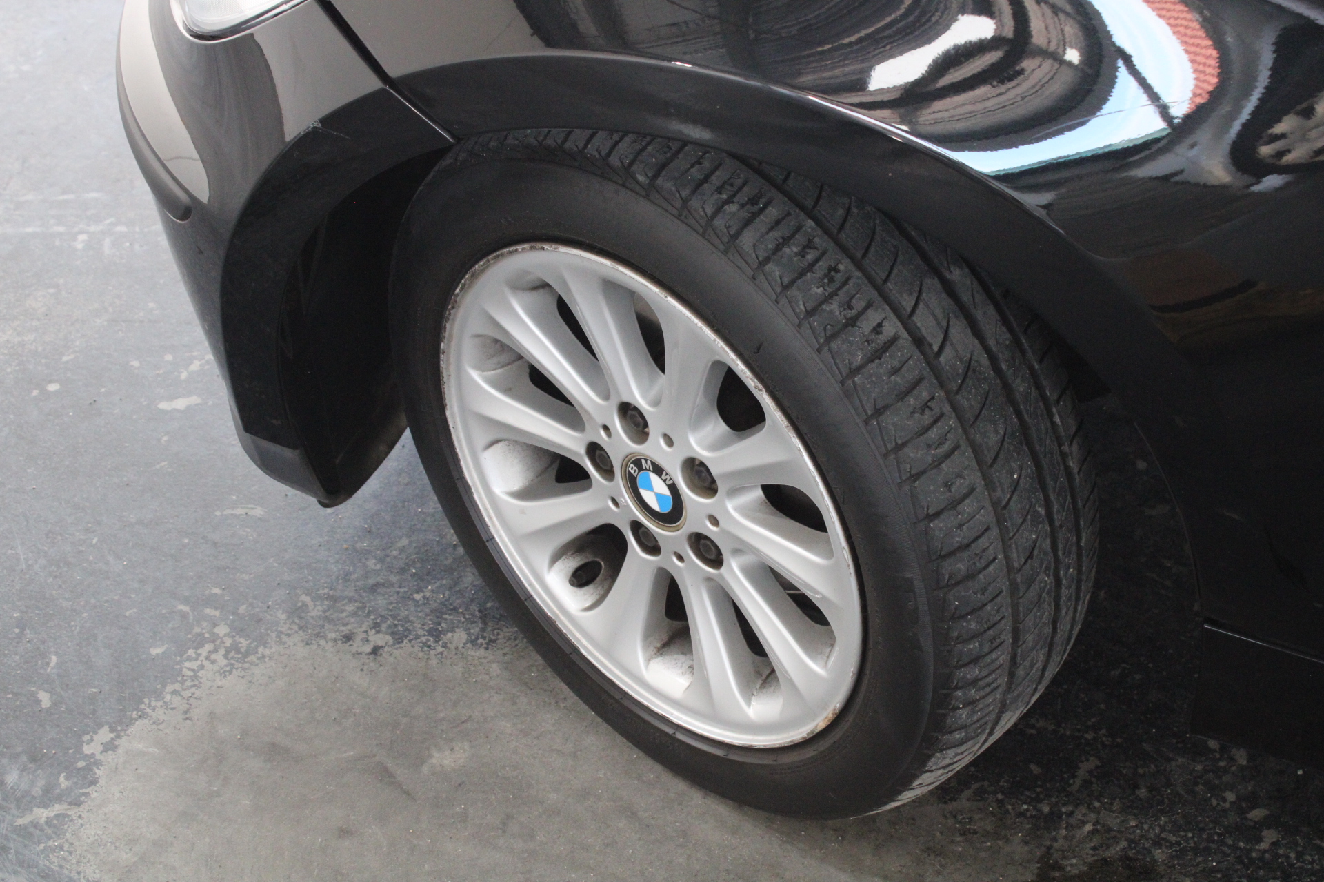 1966 Australia First & Last Queen Elizabeth Silver Round Fifty Cents