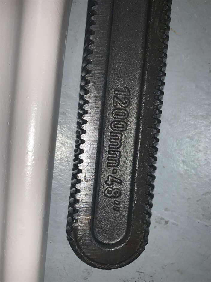 Jules Roy Pinot Noir 2024 (6x 750mL), France.