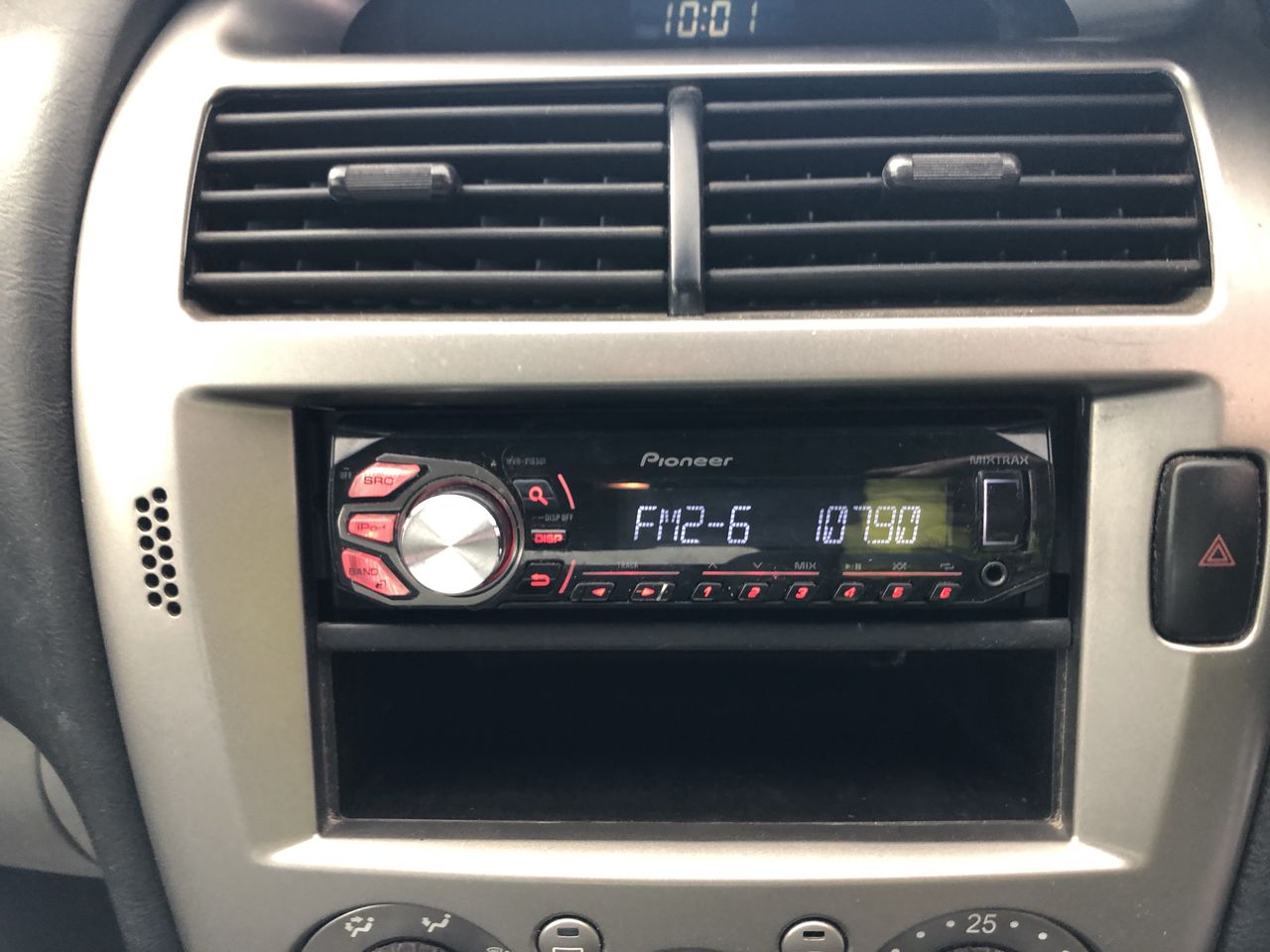 7-8mm Grade AB White Mix Shape Pearl with Real 18k Gold Plated Bracelet