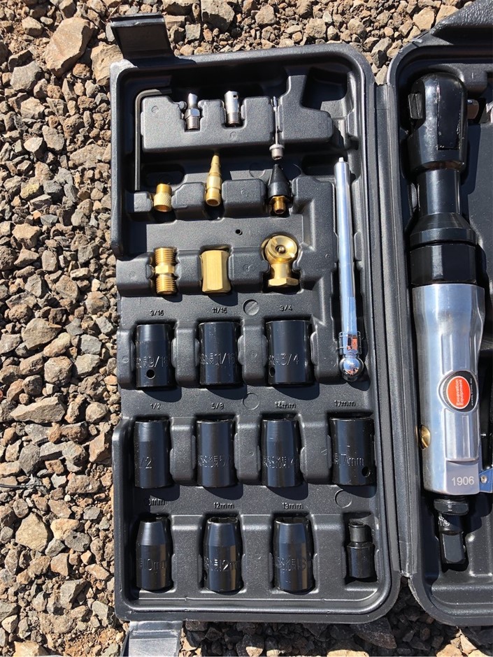 Barramundi Weekender White 2023 (12x 750mL) SEA