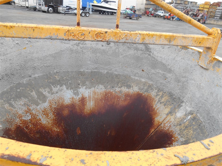 De Bortoli `Sacred Hill` Sparkling Brut NV (6x 750mL), Riverina, NSW.