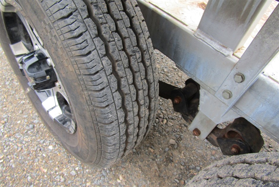 Yellowbox Mid Strength Prosecco NV (12x 750mL) SA