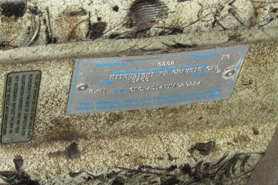 Stunning Simulated Diamond Replica Royal Necklace