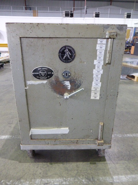 Yellowtail Shiraz 2021 (6x 750mL) SEA