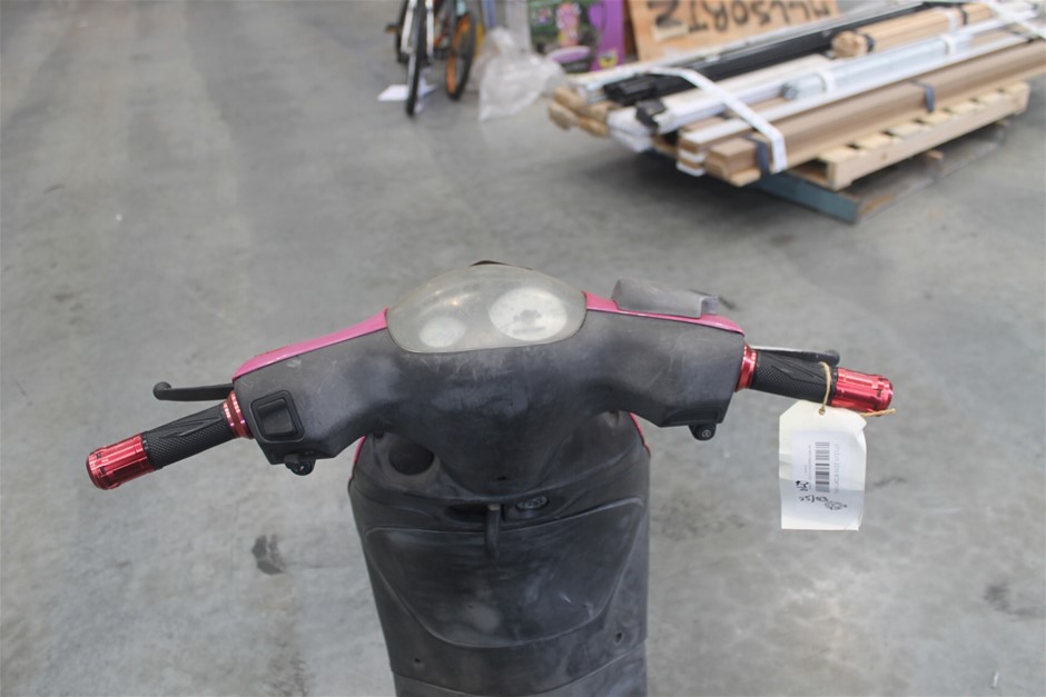 Lake Road Estate Series Sauvignon Blanc 2024 (12x 750mL) NZ