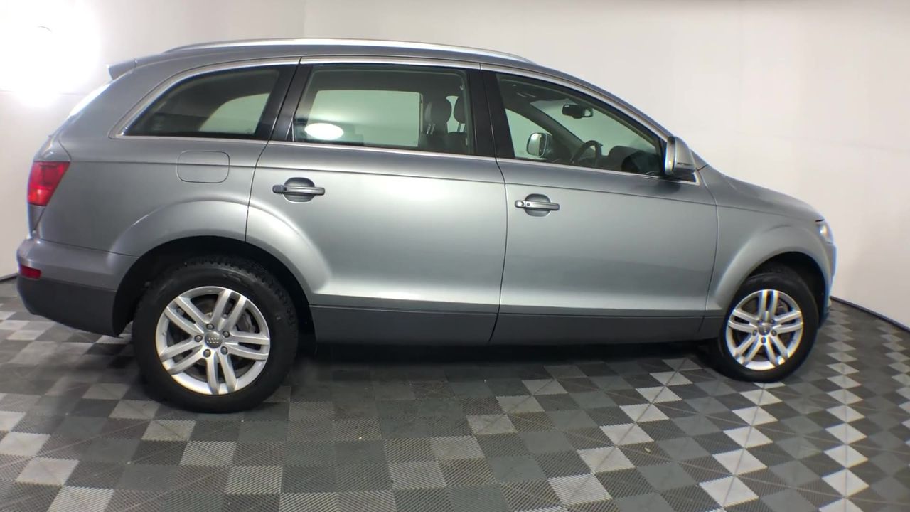 18K Gold-Filled Cuban Chain Bracelet with Simulated Diamonds - 17.8cm