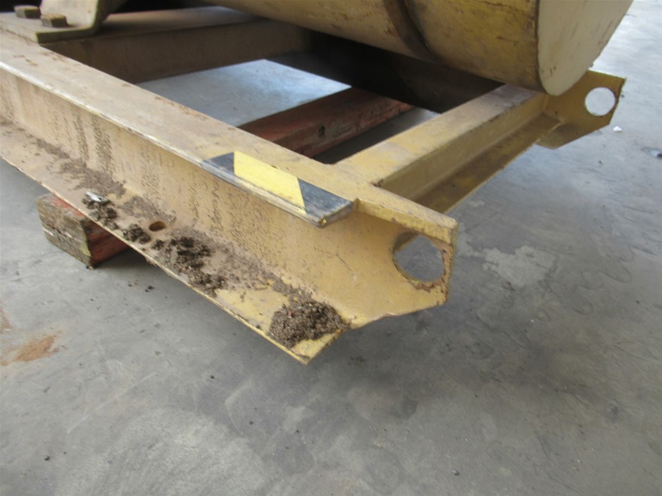 18K Gold-Filled Cuban Chain Necklace with Simulated Diamonds - 55.8cm