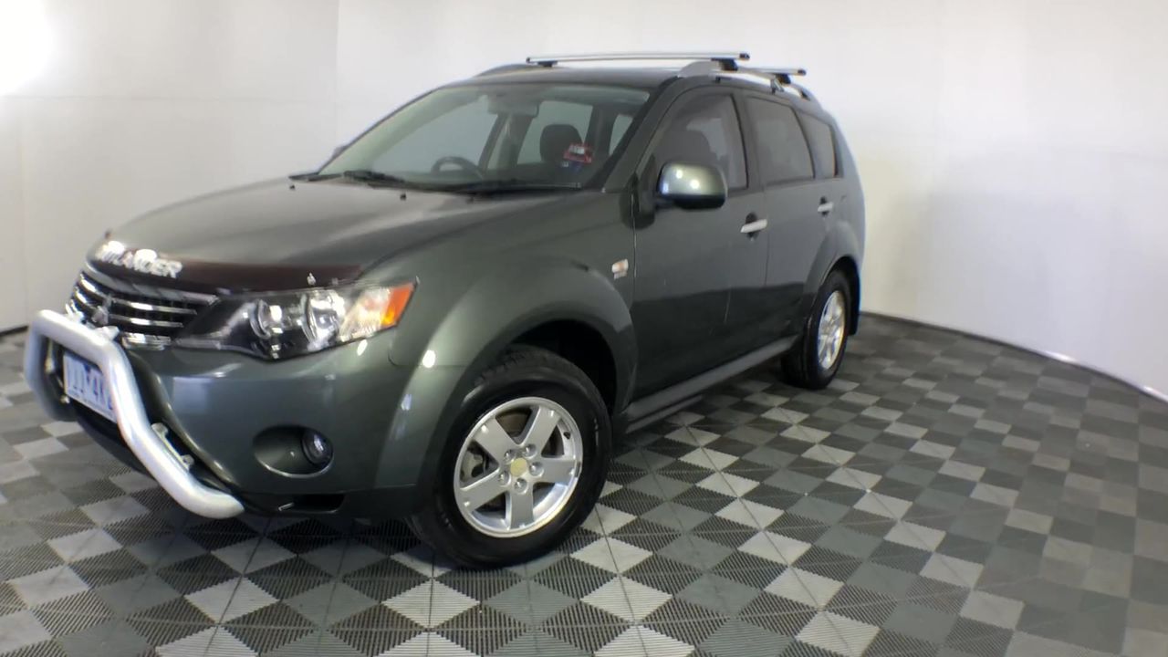 18K Gold-Filled Cuban Link Chain Bracelet, 4MM Wide - 17.8cm