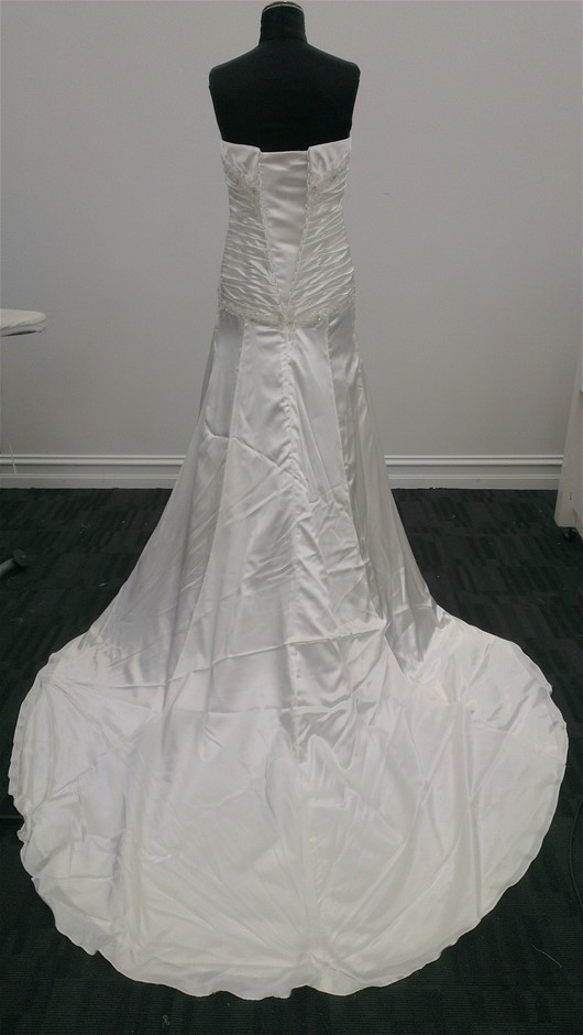 Casella Limited Release Cleanskin Cabernet Sauvignon 2012 (12x 750mL) SA