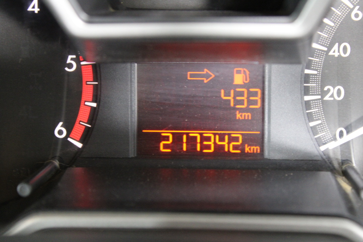 3ct Pear Cut Simulated Diamond 925 Sterling Silver Ring - Size 7