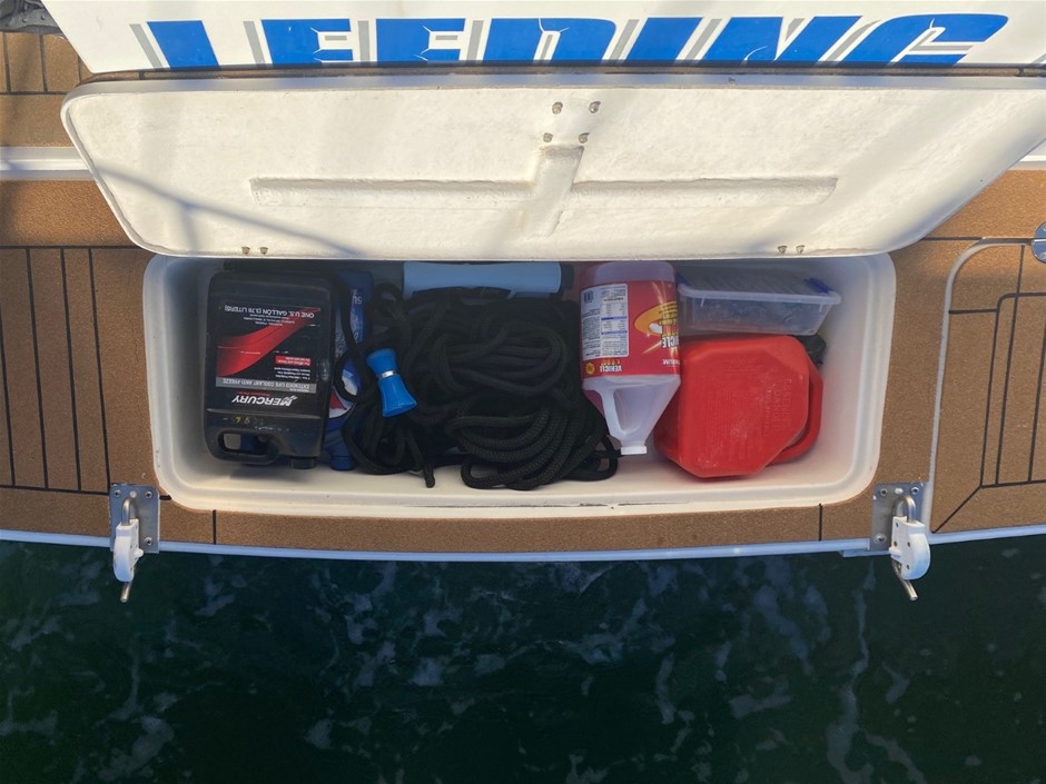 SABA Women's Shorts, Size 12, 55%Linen/45%Cotton, White, AG214012.