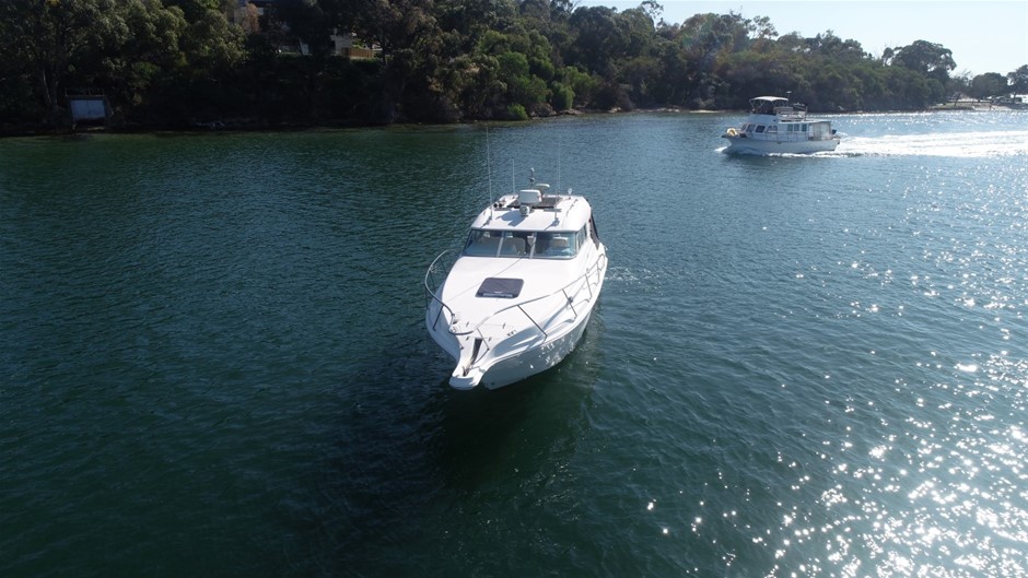 CALVIN KLEIN Men's Colorblocked 7" Swim Shorts, Size XL, 100% Polyester, Hi