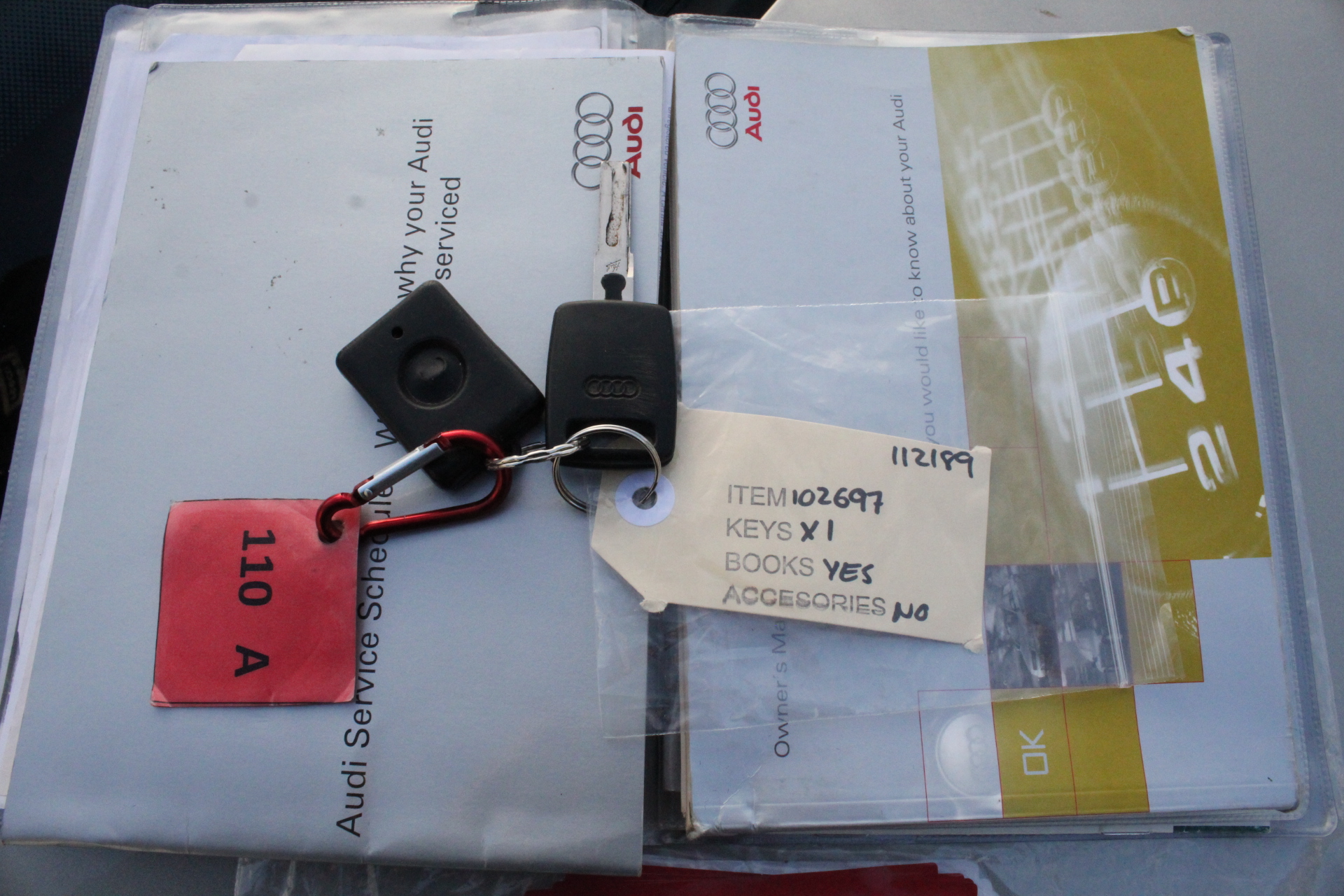 1/100 Scottdale gold bar unc