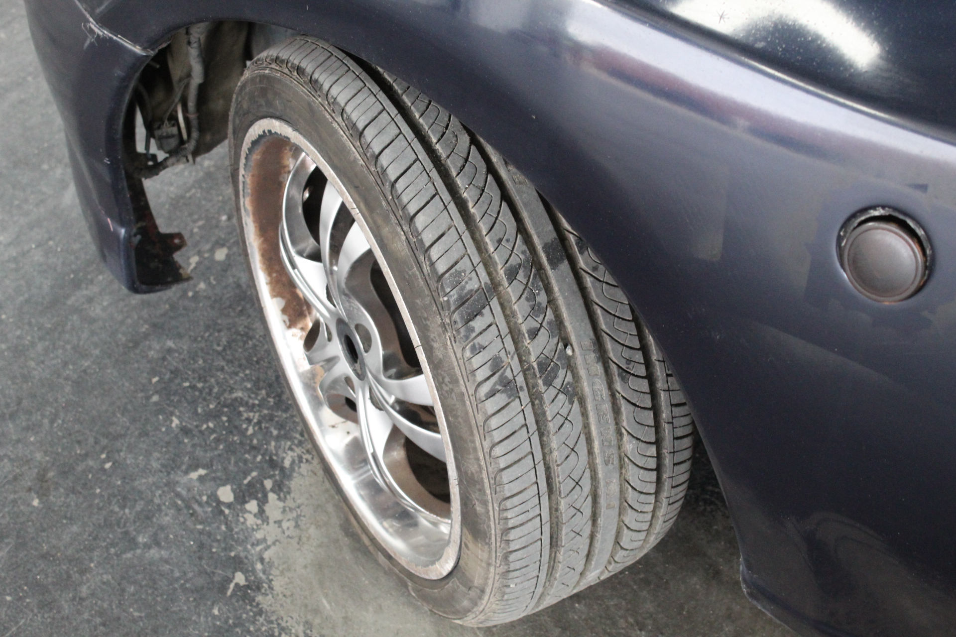 2.65 Carat White/off white diamond various bulk