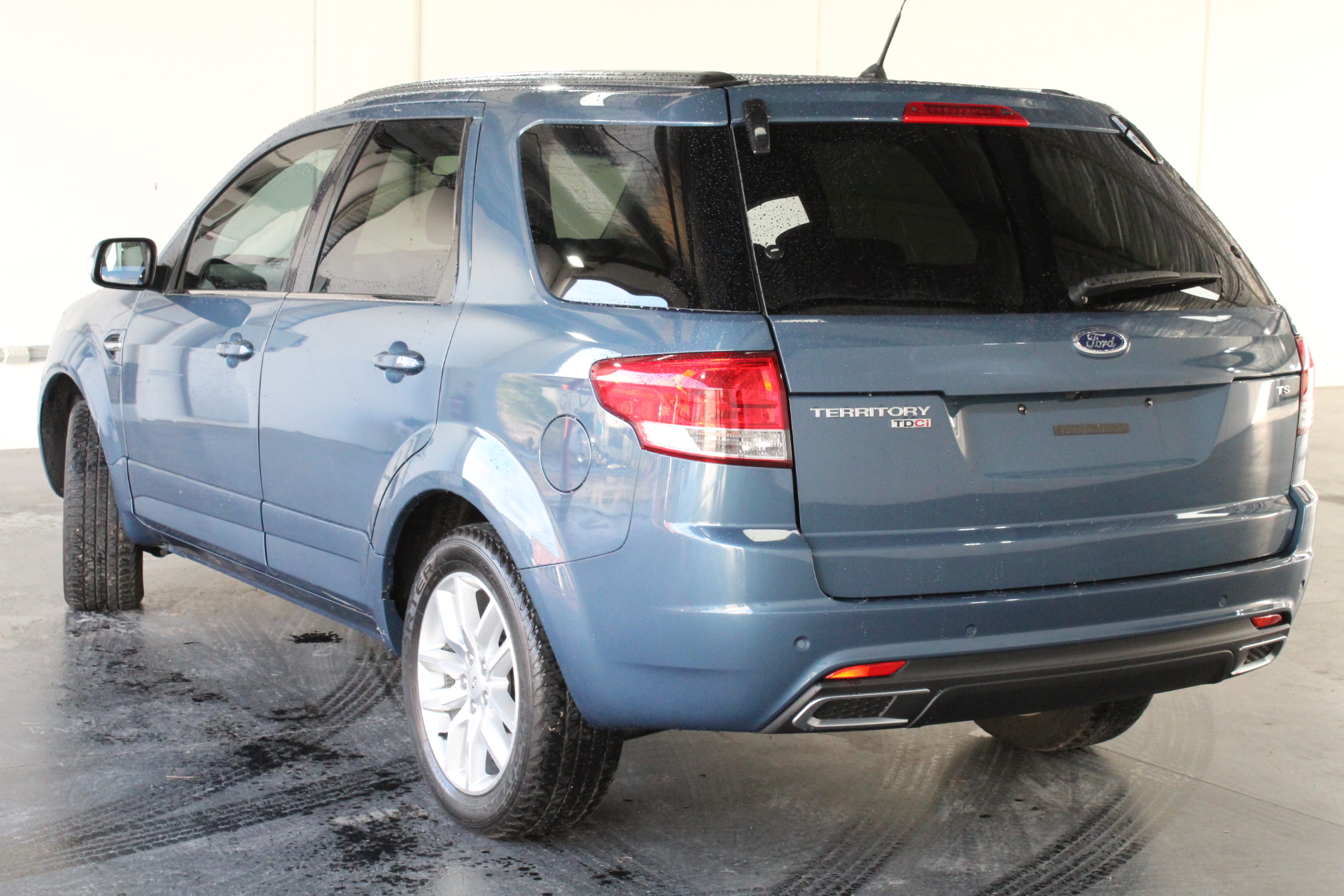 18k White Gold Filled, Blue Face Iced Out Diamond Quartz Wrist Watch