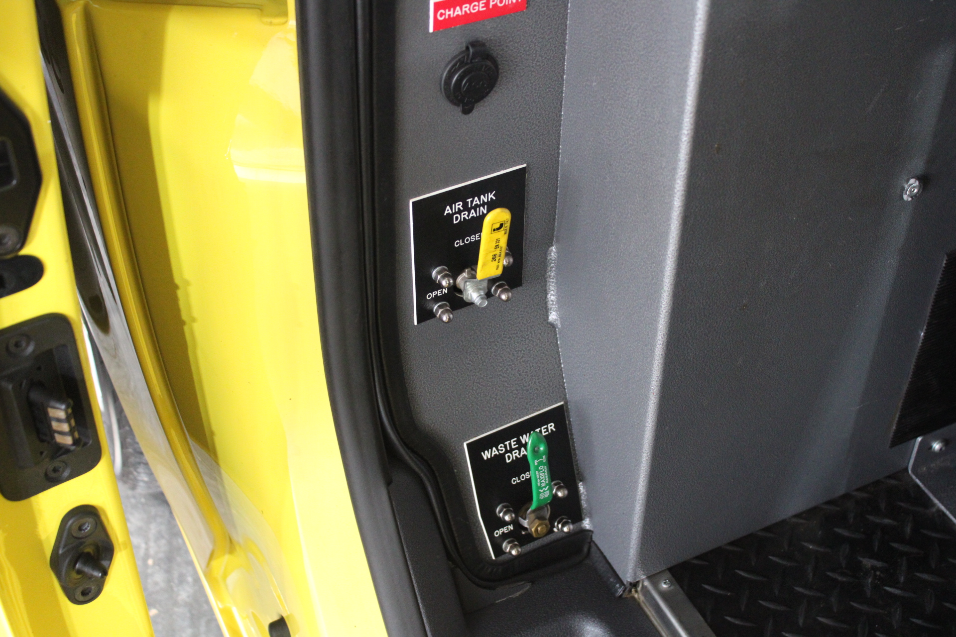 BIJ'OR-18ct Rose Gold, Embossed Filigree Women's Bangle -USA,RRP $125