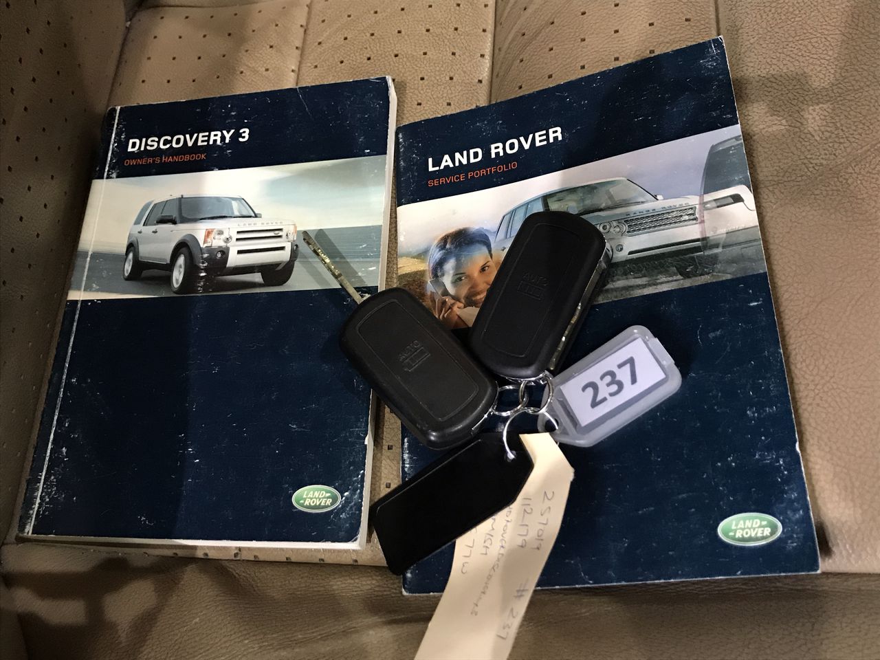 "HOLDEN MONARO" Muscle Car Series 1 0z HSE 999 Fine Silver Coin LTD 2,500