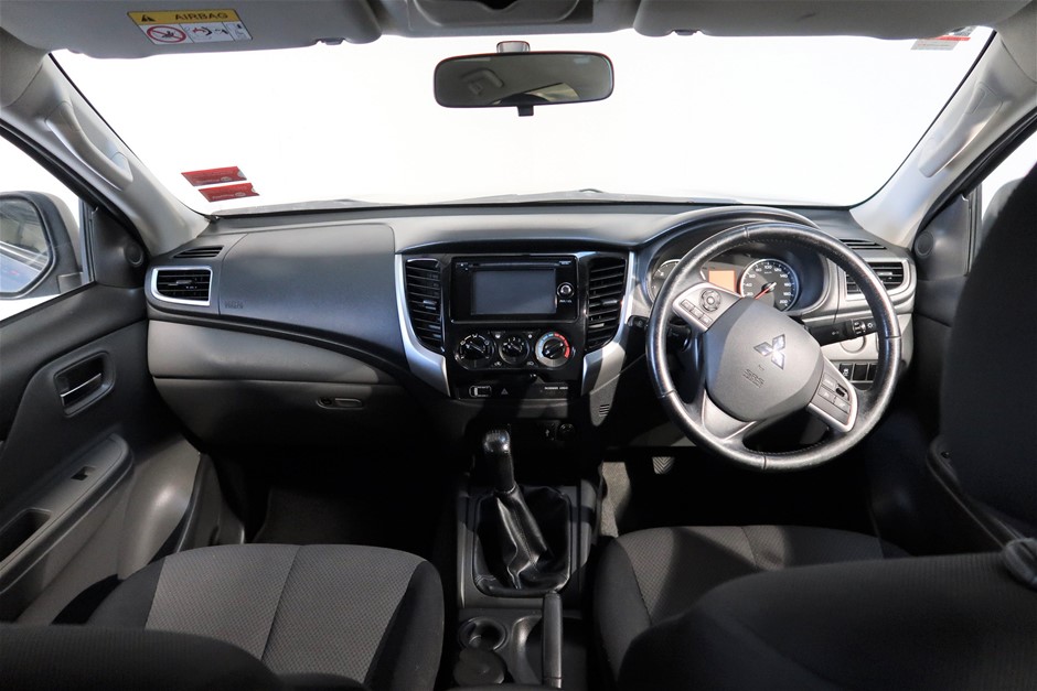 2018 100 Years Of Armistice Purple Poppy 1/10th OZ (Approx) 999 Silver Coin