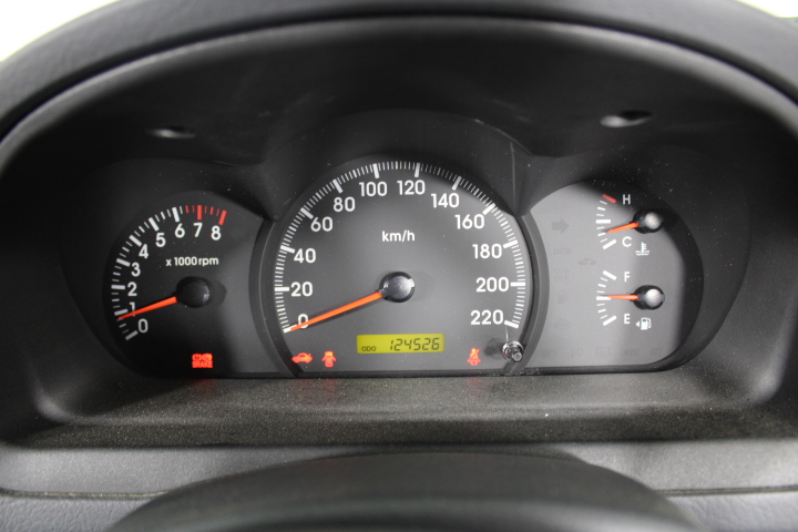 6-7mm White Pearl & Rhinestone Real Platinum Plated Bracelet