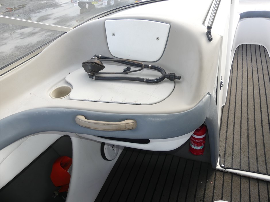 Divici Prosecco Organic NV (6 x 750mL), Italy.