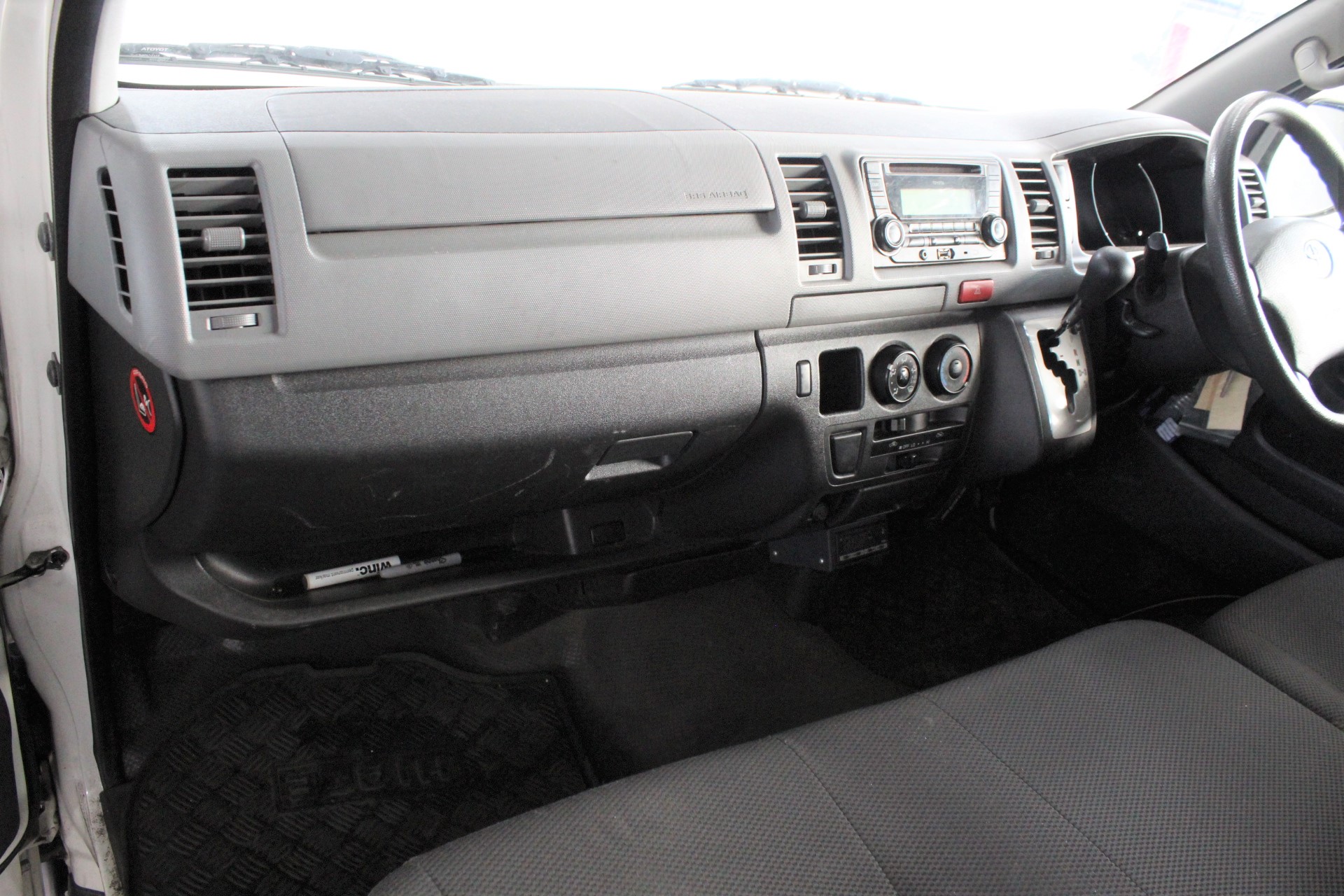 Dual Ram Hydraulic Grapple Attachment (Unused),