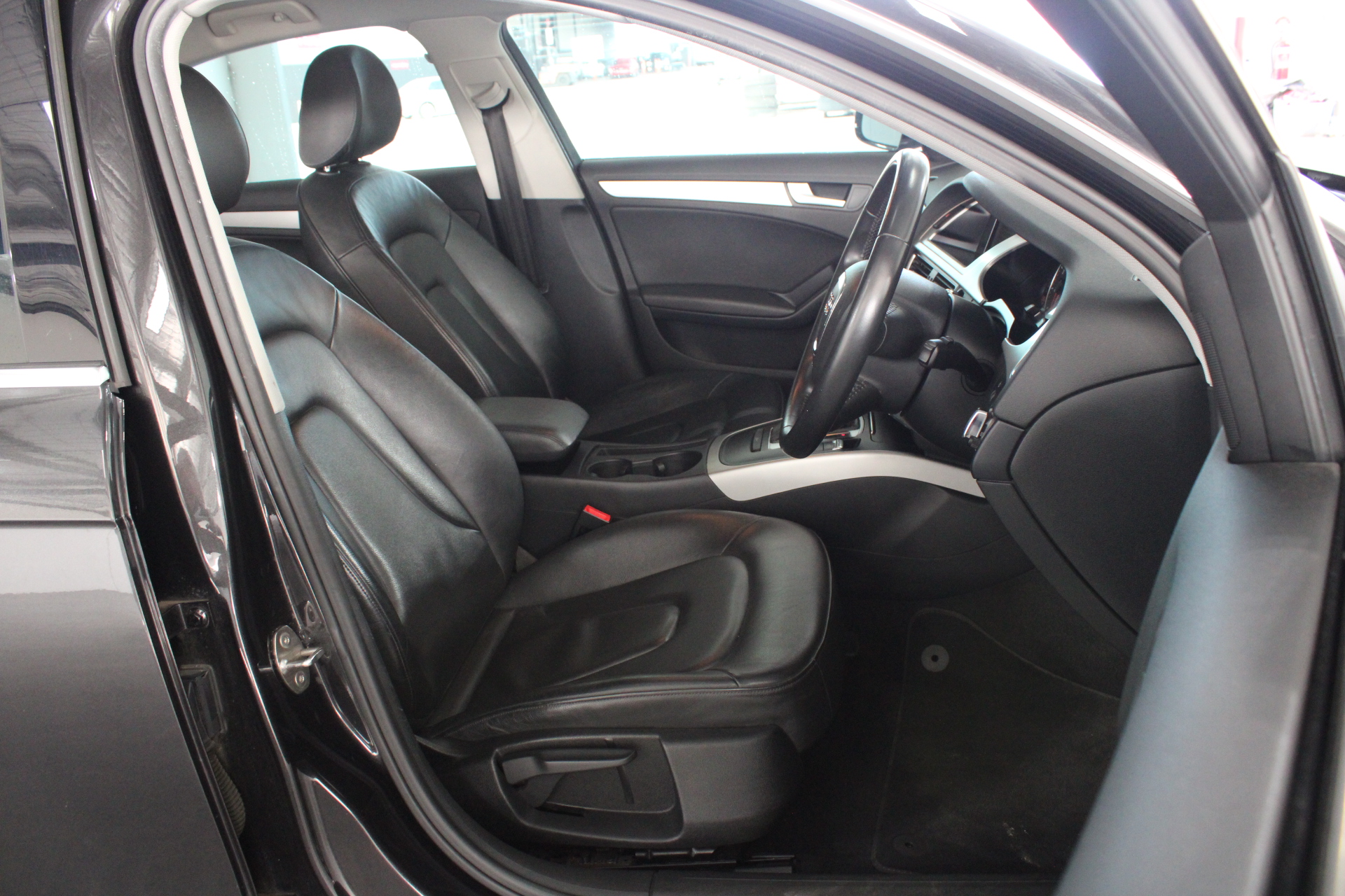 Quantity of 200 Galvanised Temporary Fence Panels(Unused)